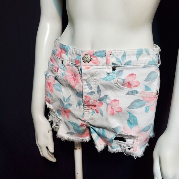 Tokyo Darling High Waste Shortly Floral Jean Short - Picture 2 of 8